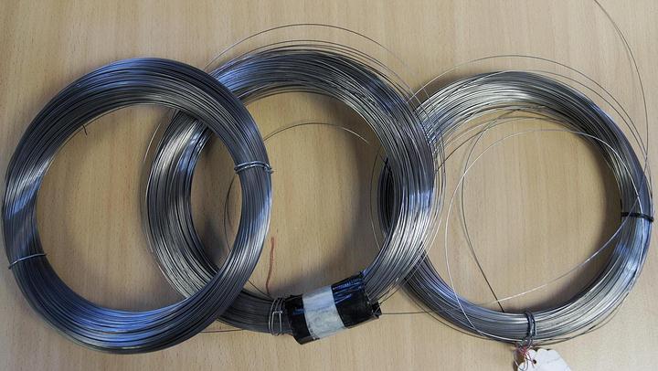 Acier  ressort, corde  piano pour fabrication de ressorts