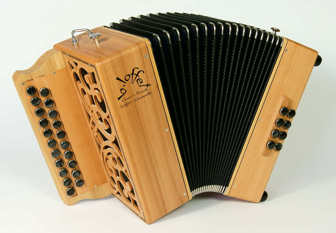 Bernard Loffet's Diatonic Accordion "Graet e Breizh".  Click to see all my instruments.